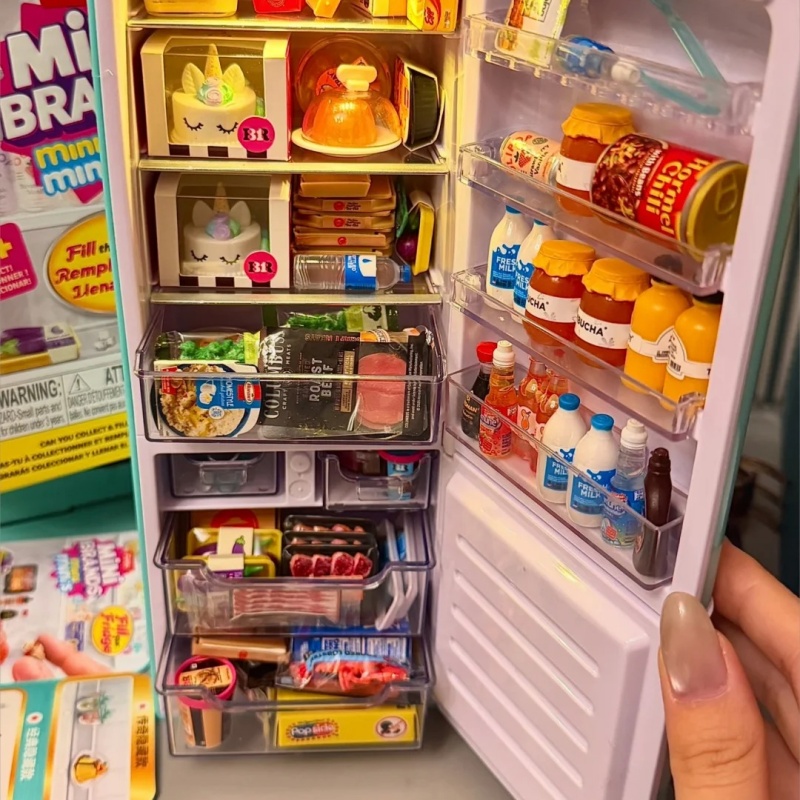 Food Storage Small - ชุดของเล่นมินิแบรนด์ส์ ฟิลเดอะฟริดจ์, ตู้เย็นมินิสไตล์เรโทรพร้อมลูกบอลเซอร์ไพรส์ขนาดเล็ก, ของขวัญน่ารักสำหรับเด็กสะสม