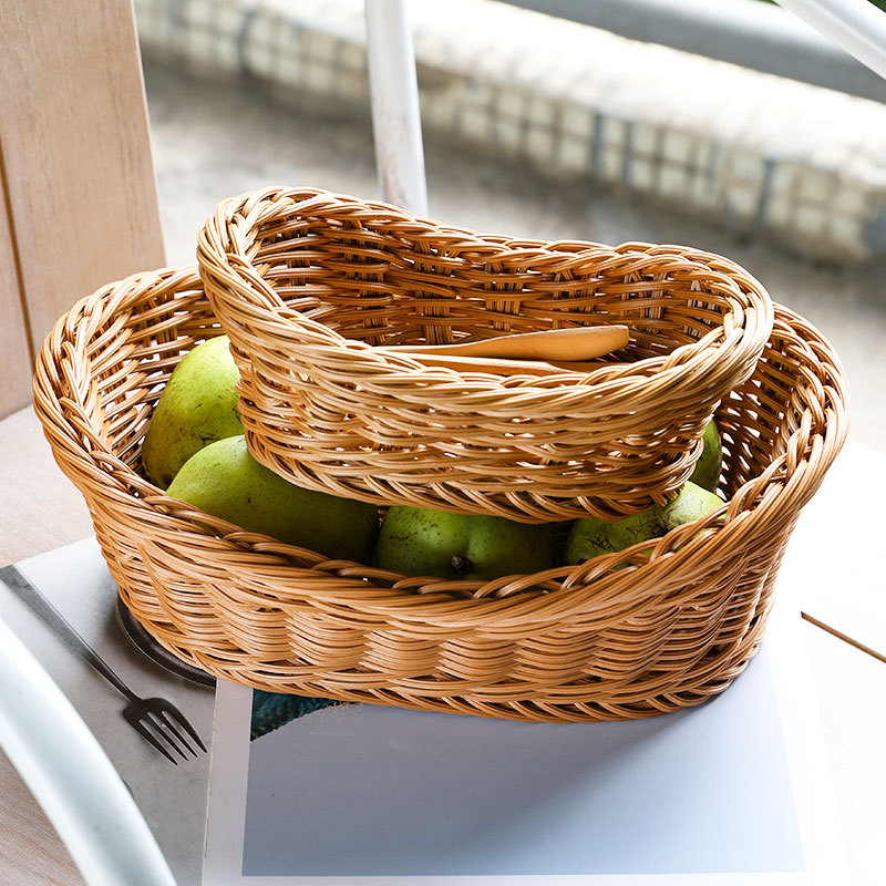 Food Storage Of Plants - ตะกร้าเก็บจักสานหวายทรงรีมีดถาดใส่อาหารขนมปังผลไม้และส้อมกระเช้าแสดงอาหารเช้าของตกแต่งบ้าน